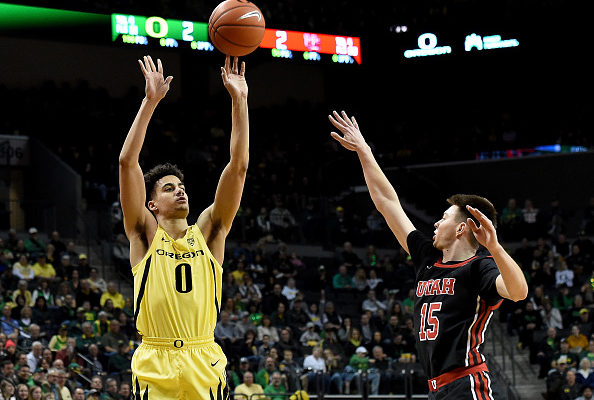 Oregon Improves to 14-0 At Home With 80-62 Win Over Utah