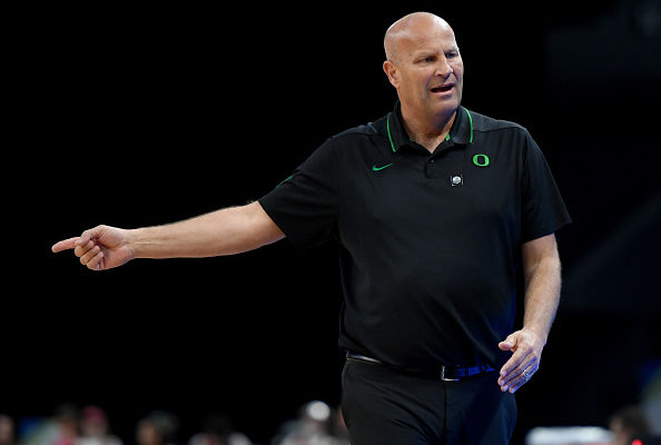 LISTEN: Oregon Women’s Basketball Head Coach Kelly Graves Joins The Bald Faced Truth Ahead of the 2022 NCAA Tournament