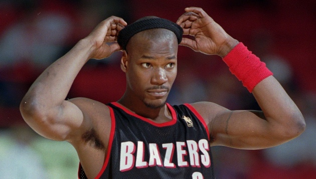 Blazers great, Cliff Robinson, passes away at 53