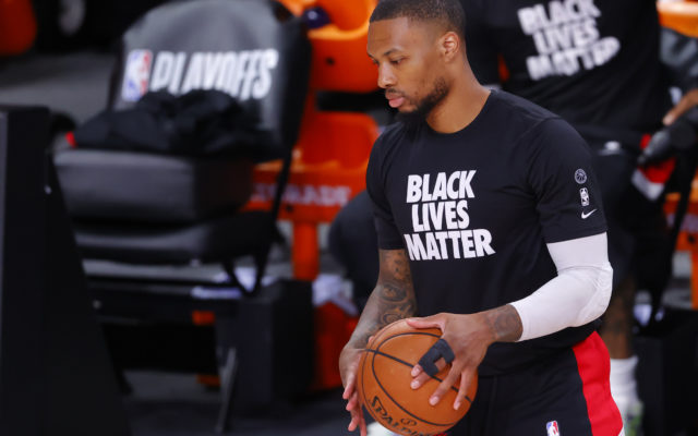 Damian Lillard Diagnosed with a Right Knee Sprain, Will Miss Game 5 Against Lakers