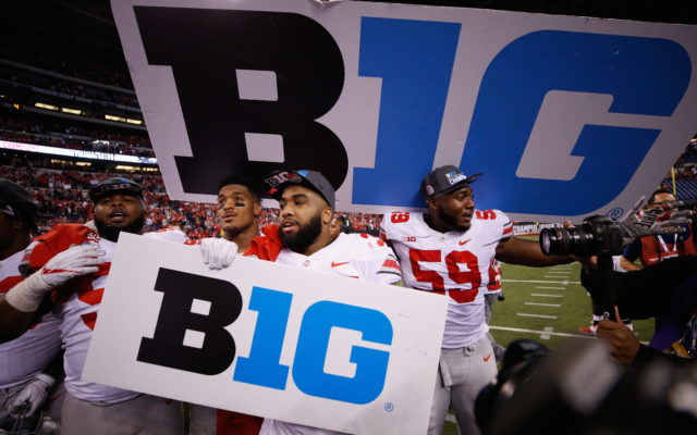 Big Ten Presidents Vote to Cancel Football in Fall, Pac-12 Decision Coming