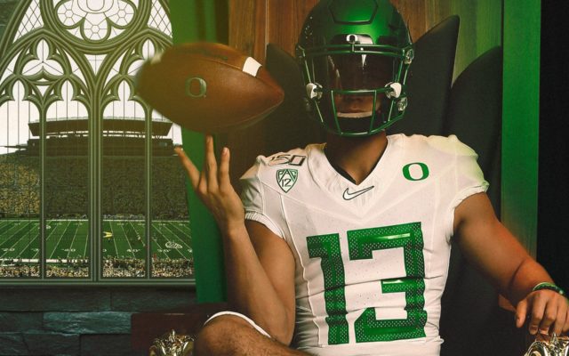 Oregon’s Ty Thompson Becomes Highest-Rated Quarterback Commit in School History