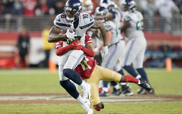 Seahawks Re-Sign Suspended Wide Receiver Josh Gordon to 1-Year Deal