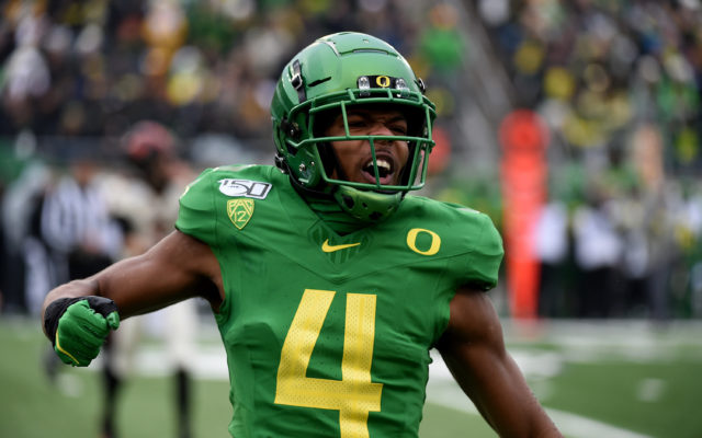 Thomas Graham Jr. Becomes Third Duck to Declare for 2021 NFL Draft this Week