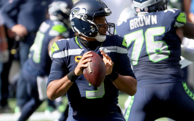Russell Wilson Earns Second NFC Offensive Player of the Week Award in 2020
