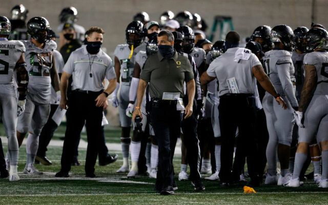 Oregon Heading to Pac-12 Title Game, Replacing Washington due to COVID