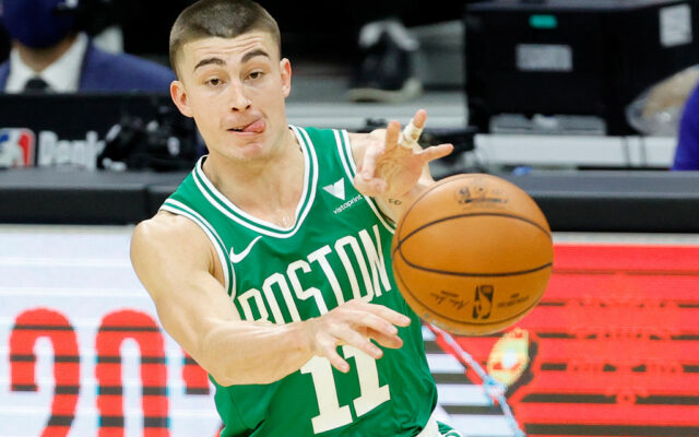 Payton Pritchard Dazzles in NBA Preseason Debut with Boston Celtics