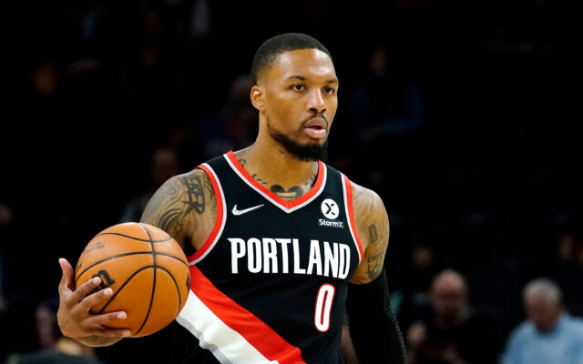 Report: Damian Lillard planning surgery for lingering abdominal issue that could be season-ending