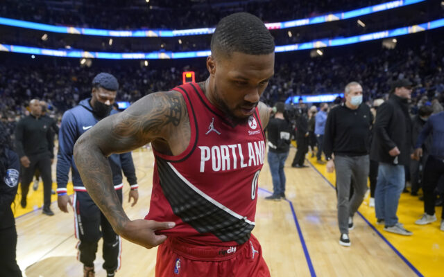Damian Lillard Out At Least 10 Days With Lingering Ab Issue