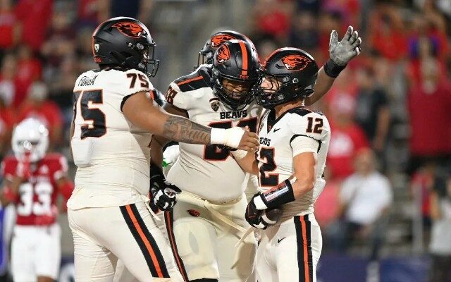 Colletto TD on final play sends Oregon State to first-ever win at Fresno State, 35-32