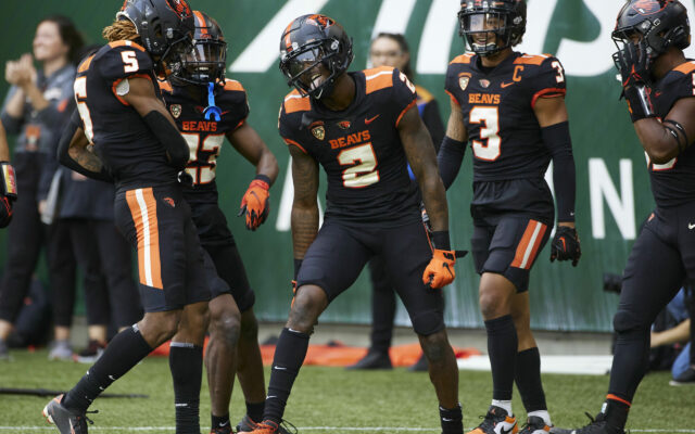 Oregon State Beavers remain outside AP Top-25, receive more votes