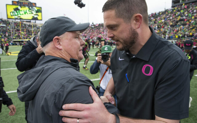 Oregon Ducks up to No. 8 in AP Poll after UCLA win