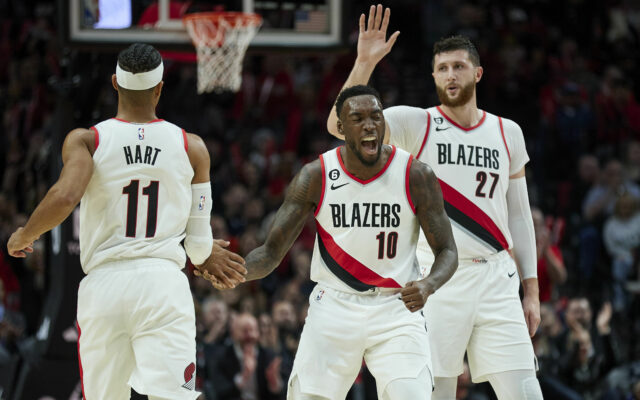 Trail Blazers rout Nuggets 135-110, off to best start since ’99