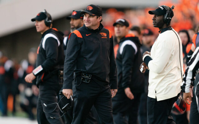 Jonathan Smith talks Pac-12 Co-Coach of the Year honors, recruiting on the BFT