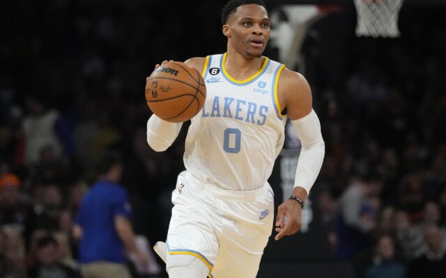 Westbrook officially joins Clippers, ‘looking forward to it’