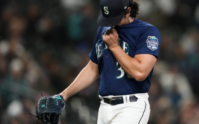 Mariners Robbie Ray Out For Season