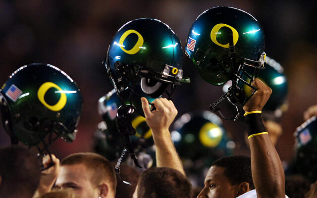 What Tipped The Scale In Oregon Ducks Decision To Ditch Pac-12 For Big Ten
