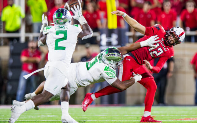 Oregon Ducks Show Glimpses Of Greatness With Comeback Thriller In Lubbock