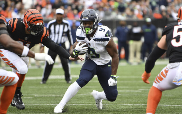 Seattle Seahawks Need To Establish The Run And Never Look Back