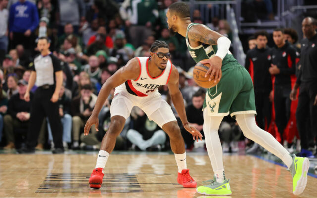 Dame, Scoot, And Second Half Stagnation Continues In Trail Blazers Epic Collapse In Milwaukee