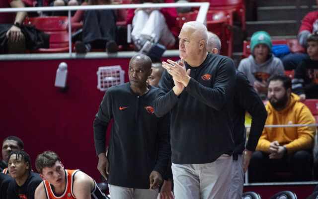 Wayne Tinkle Says OSU Men’s Basketball Is Buying In At The Right Time After Memorable Homestand